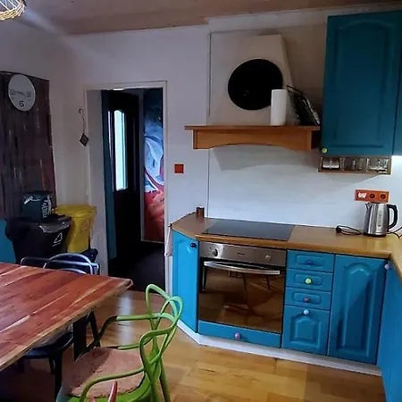 Apartment Tutto House *